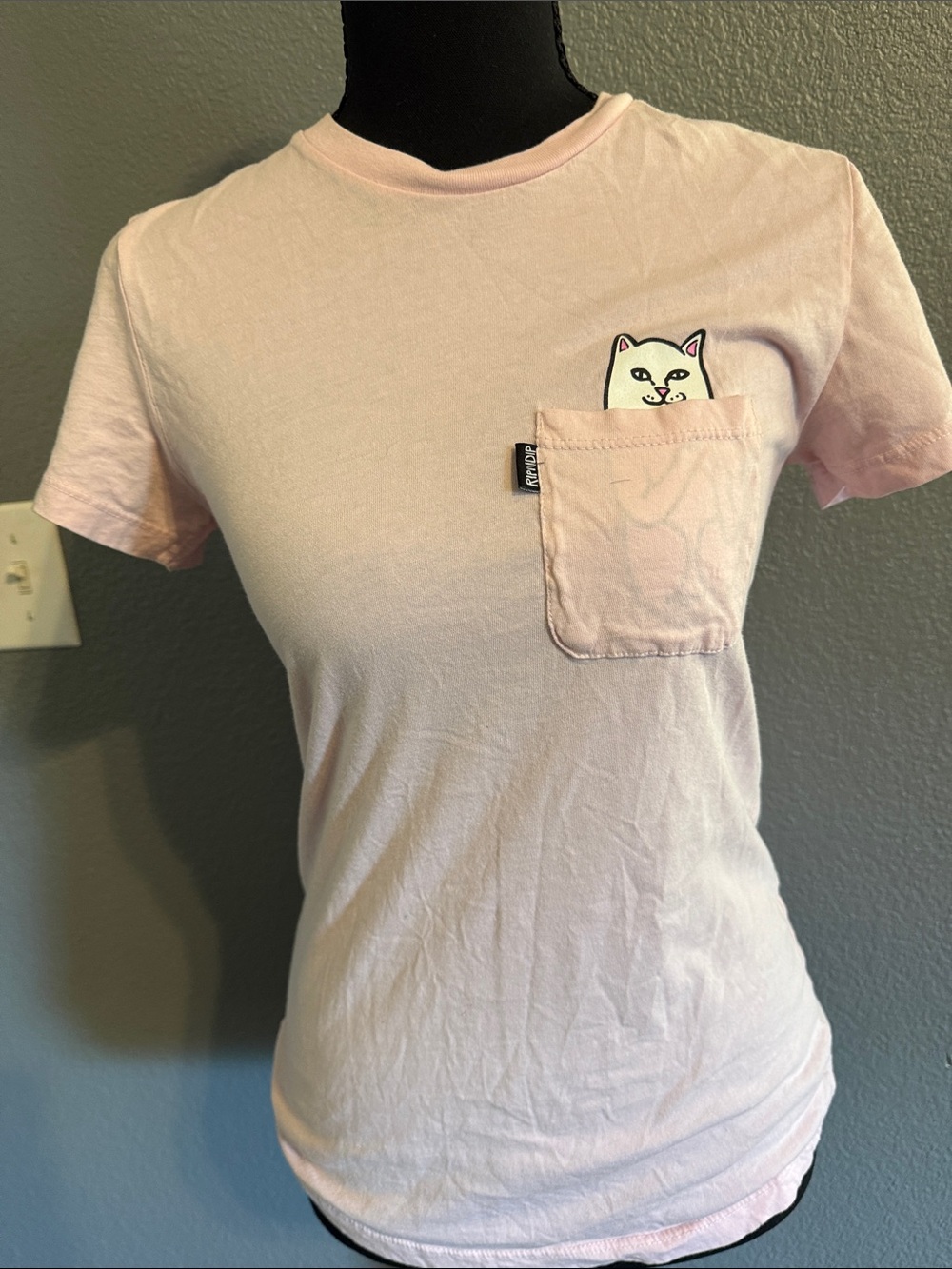 Ripndip Light Pink Pocket Tee with Peeking Cat Graphic